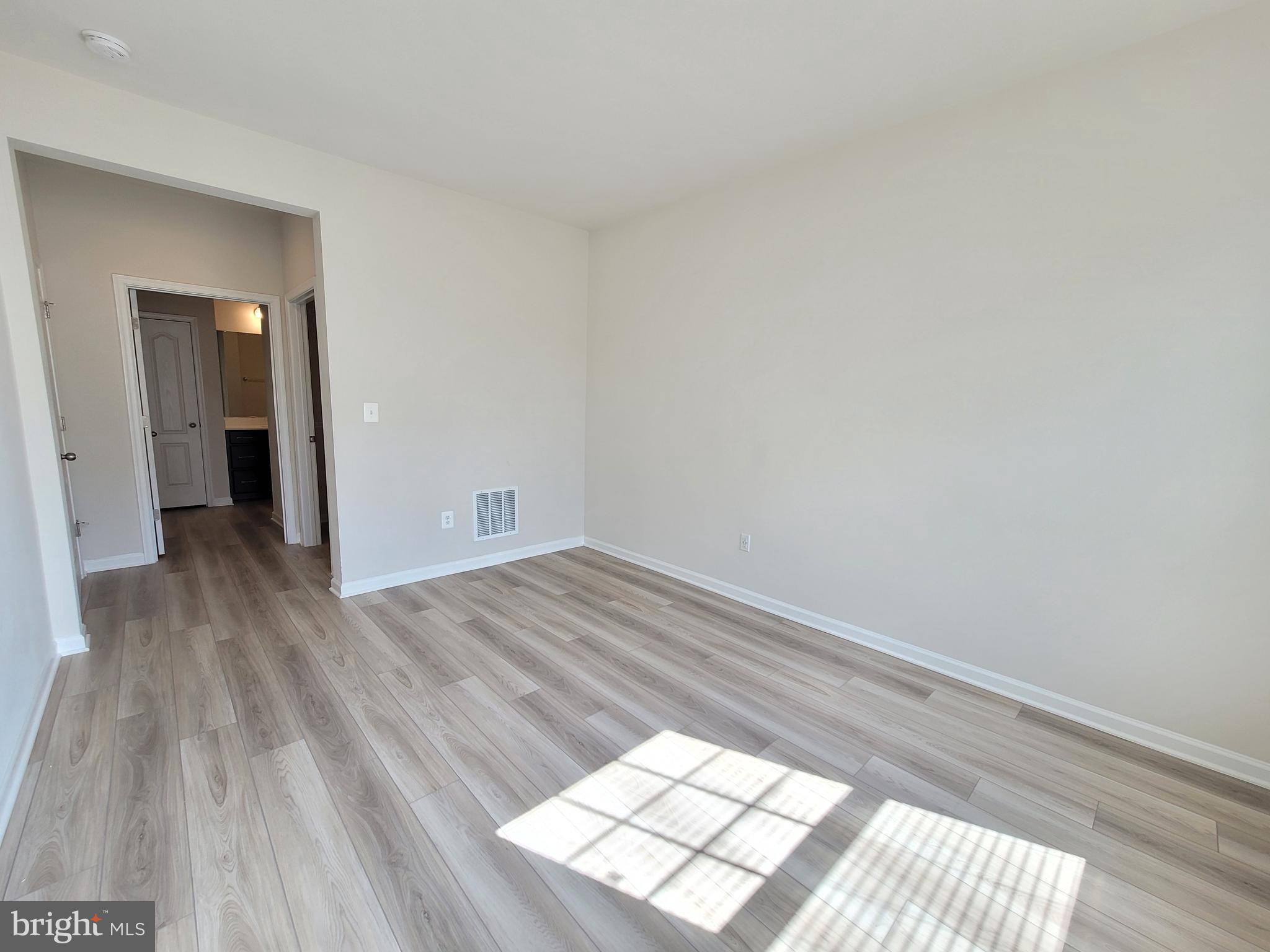 22320 Plover Street Clarksburg, MD 20871 - Photo 26 of 32