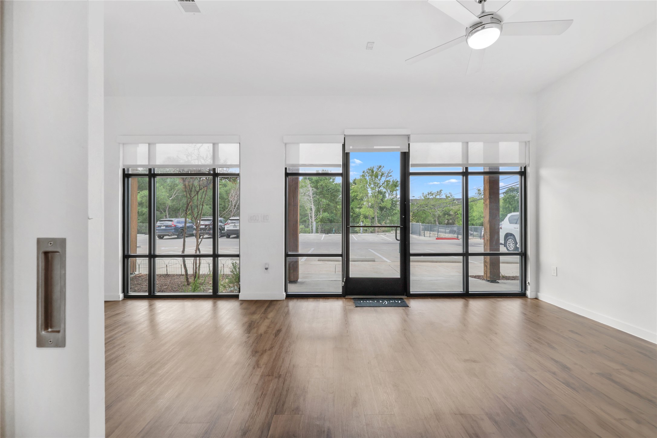 4801 Springdale Road, Unit 1005 Austin, TX 78723 - Photo 5 of 32