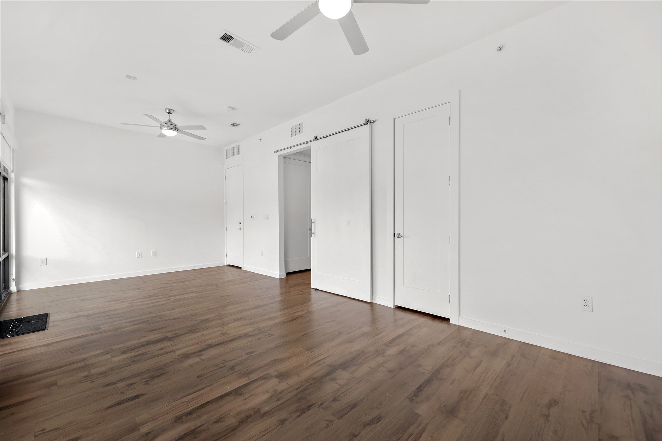 4801 Springdale Road, Unit 1005 Austin, TX 78723 - Photo 6 of 32