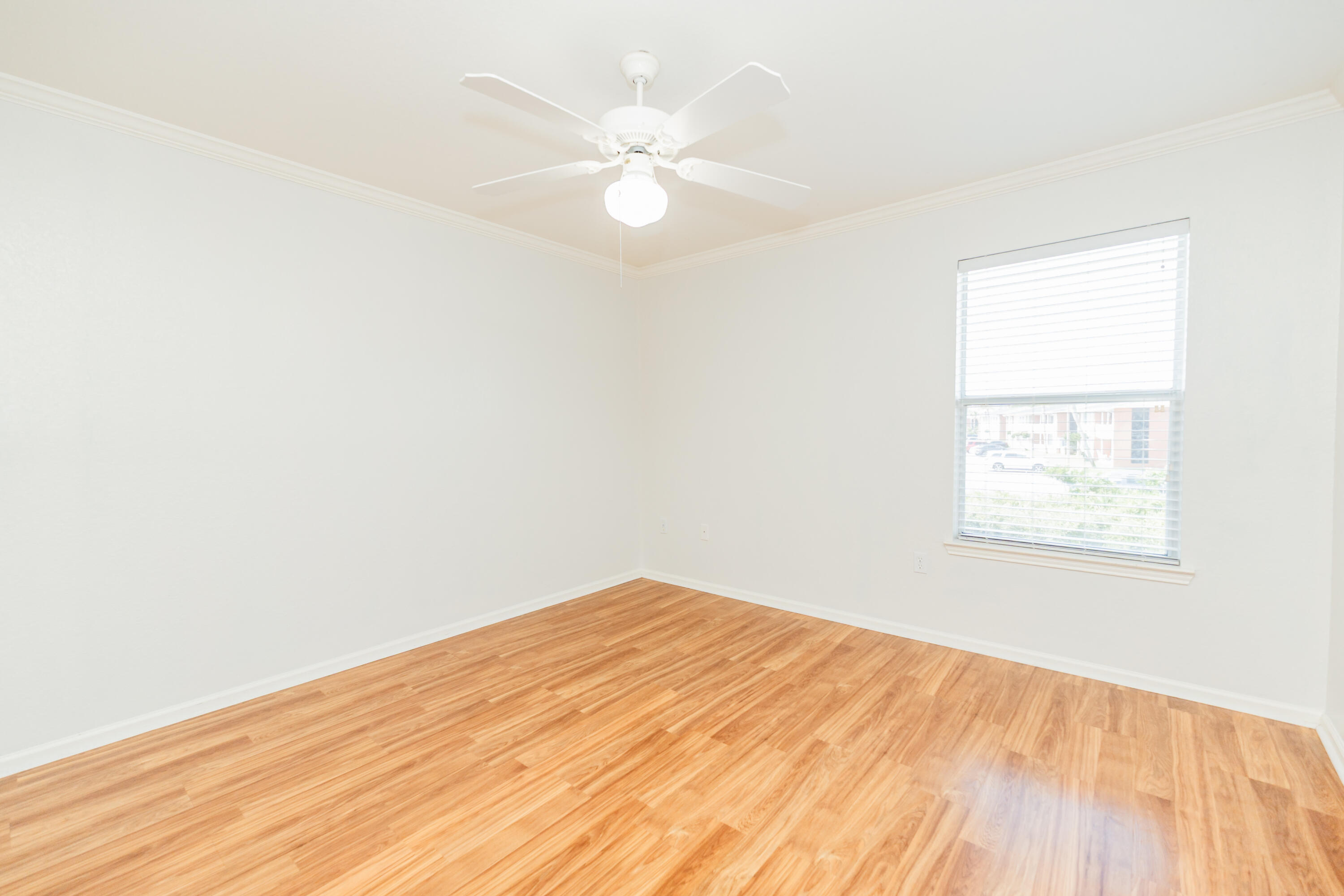 1150 Airport Road, Unit 122 Destin, FL 32541 - Photo 16 of 23 DSC09386