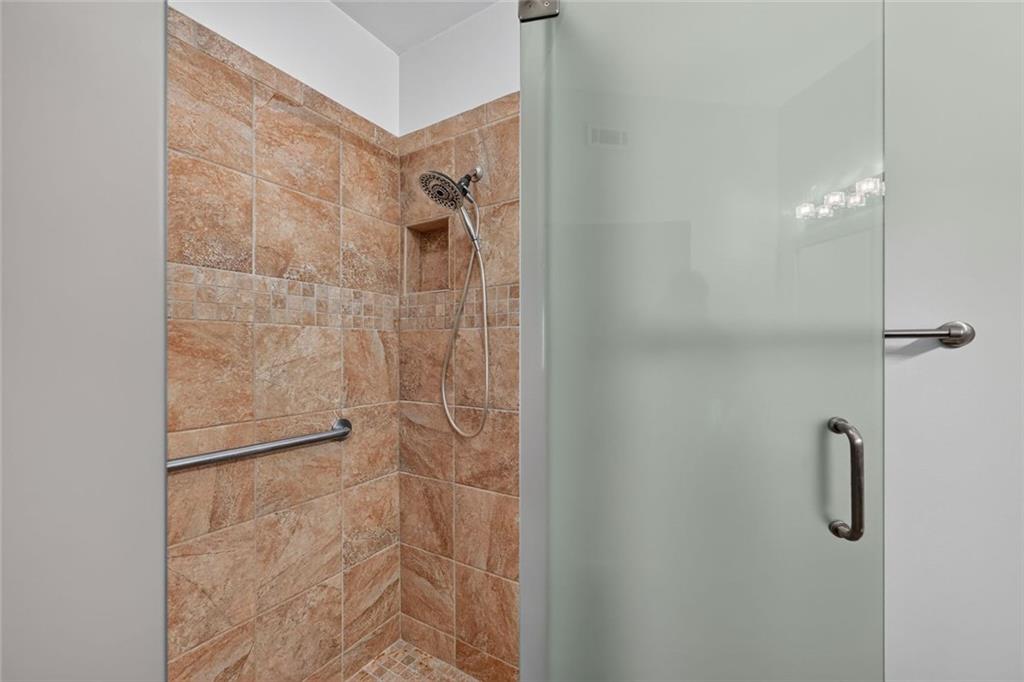 5300 Peachtree Road, Unit 1111 Chamblee, GA 30341 - Photo 18 of 45 Gallery Image 18
