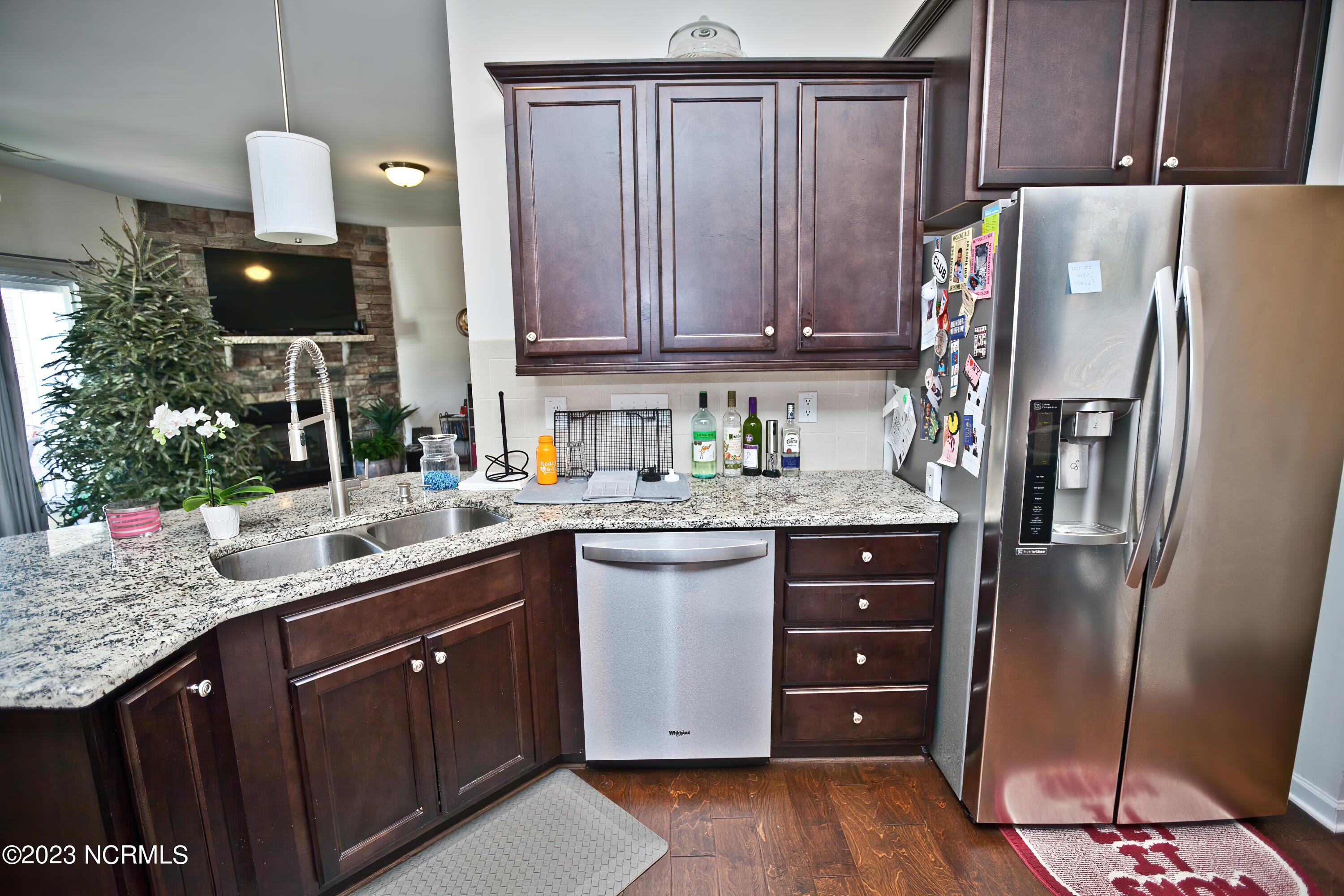 206 Zante Currant Road Durham, NC 27703 - Photo 22 of 43 206ZanteCurrantRd-Durhum-HashamMalikPhot