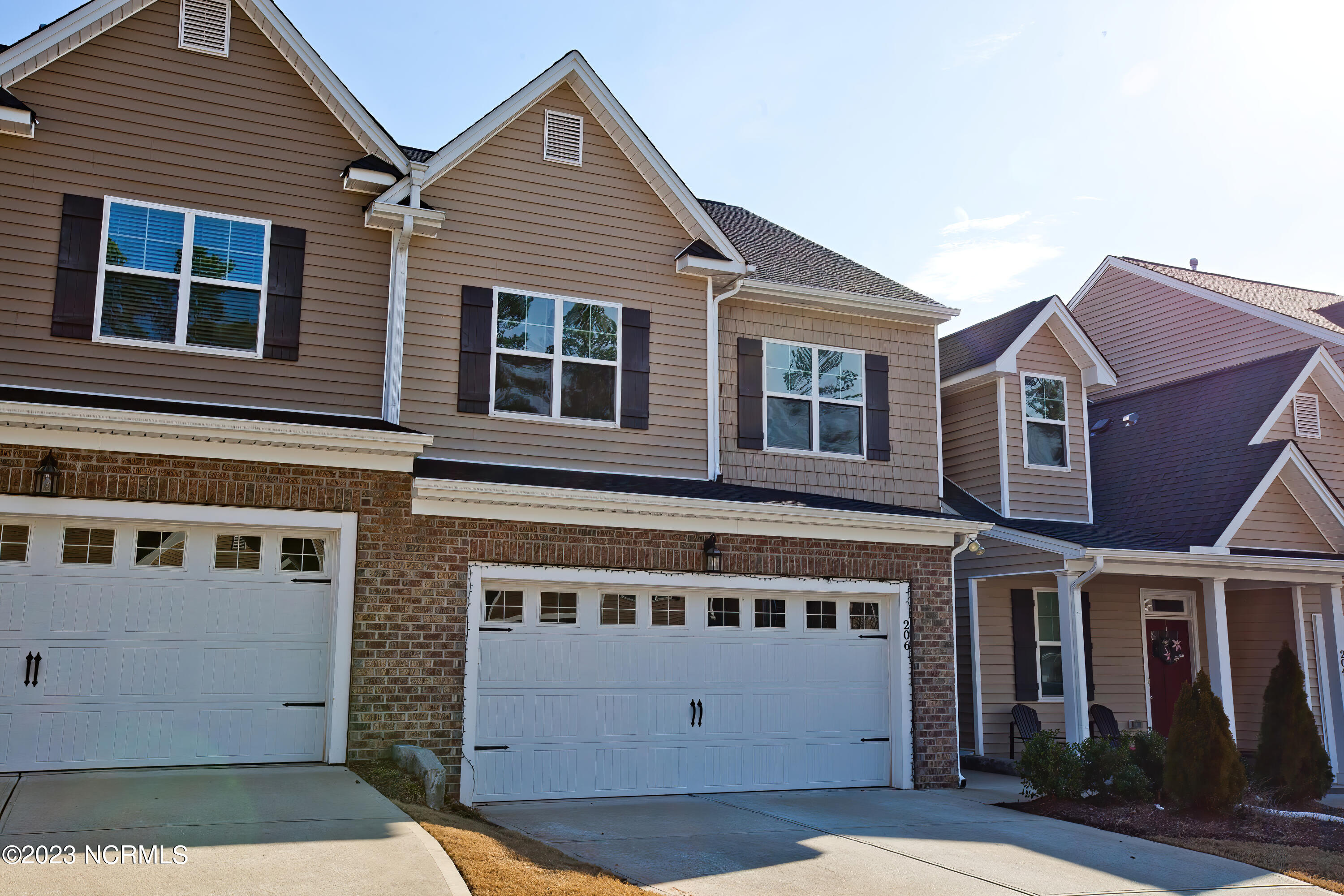 206 Zante Currant Road Durham, NC 27703 - Photo 3 of 43 206ZanteCurrantRd-Durhum-HashamMalikPhot