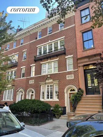 $21,500 | 42 A Monroe Place, Unit MAIN | Brooklyn Heights