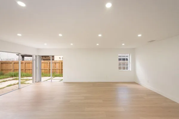 $4,750 | 13912 Southwest 103rd Lane, Unit 13912, Miami, FL 33186