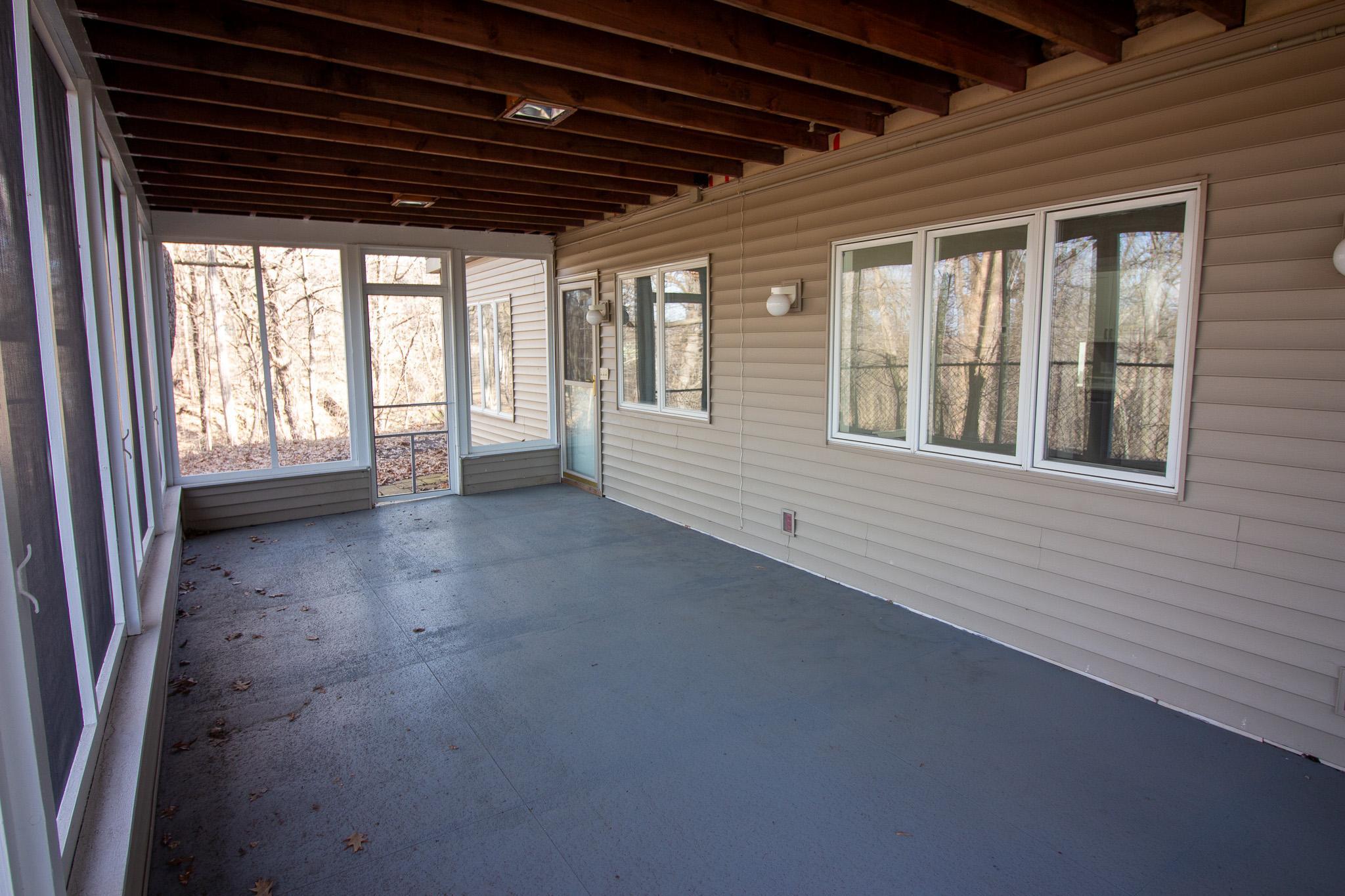 501 Seabury Lane Faribault, MN 55021 - Photo 34 of 38
