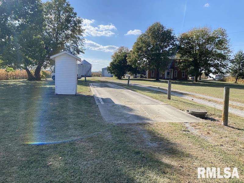 2255 North County Road Westfield, IL 62474 - Photo 27 of 100