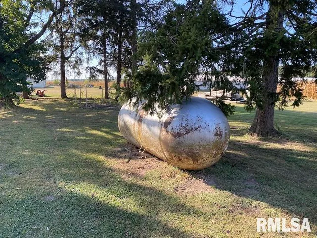 $450,000 | 2255 North County Road, Westfield, IL 62474