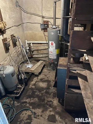 $450,000 | 2255 North County Road, Westfield, IL 62474