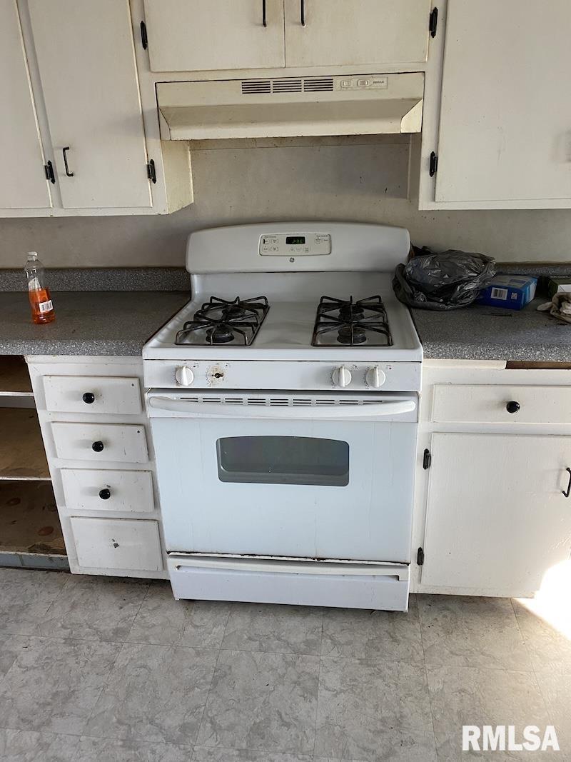 2255 North County Road Westfield, IL 62474 - Photo 51 of 100