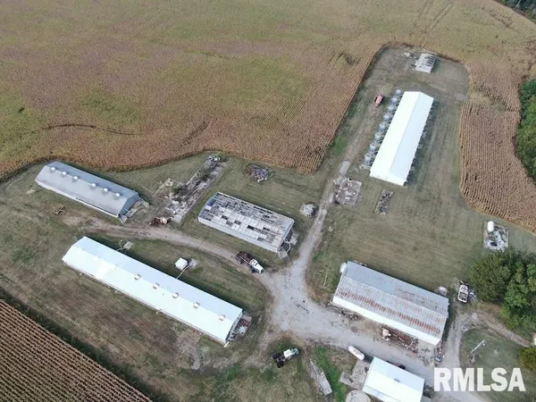 $375,000 | 2255 North County Road, Westfield, IL 62474