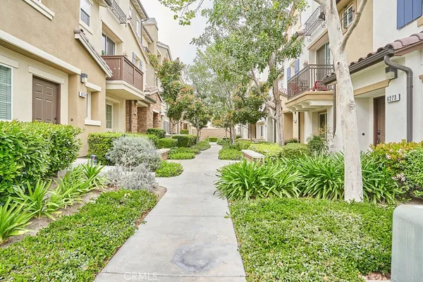 $2,700 | 6273 Camposa Lane, Eastvale, CA 91752