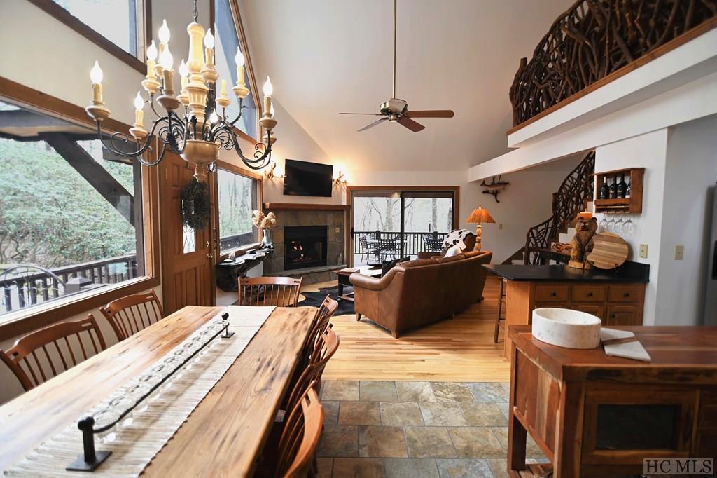 142 Hidden Springs Road Highlands, NC 28741 - Photo 4 of 26 Gallery Image 4