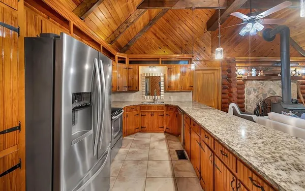 $299,000 | 114 Quail Lake West, Whitney, TX 76692