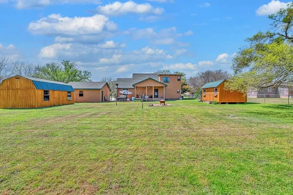 $299,000 | 114 Quail Lake West, Whitney, TX 76692