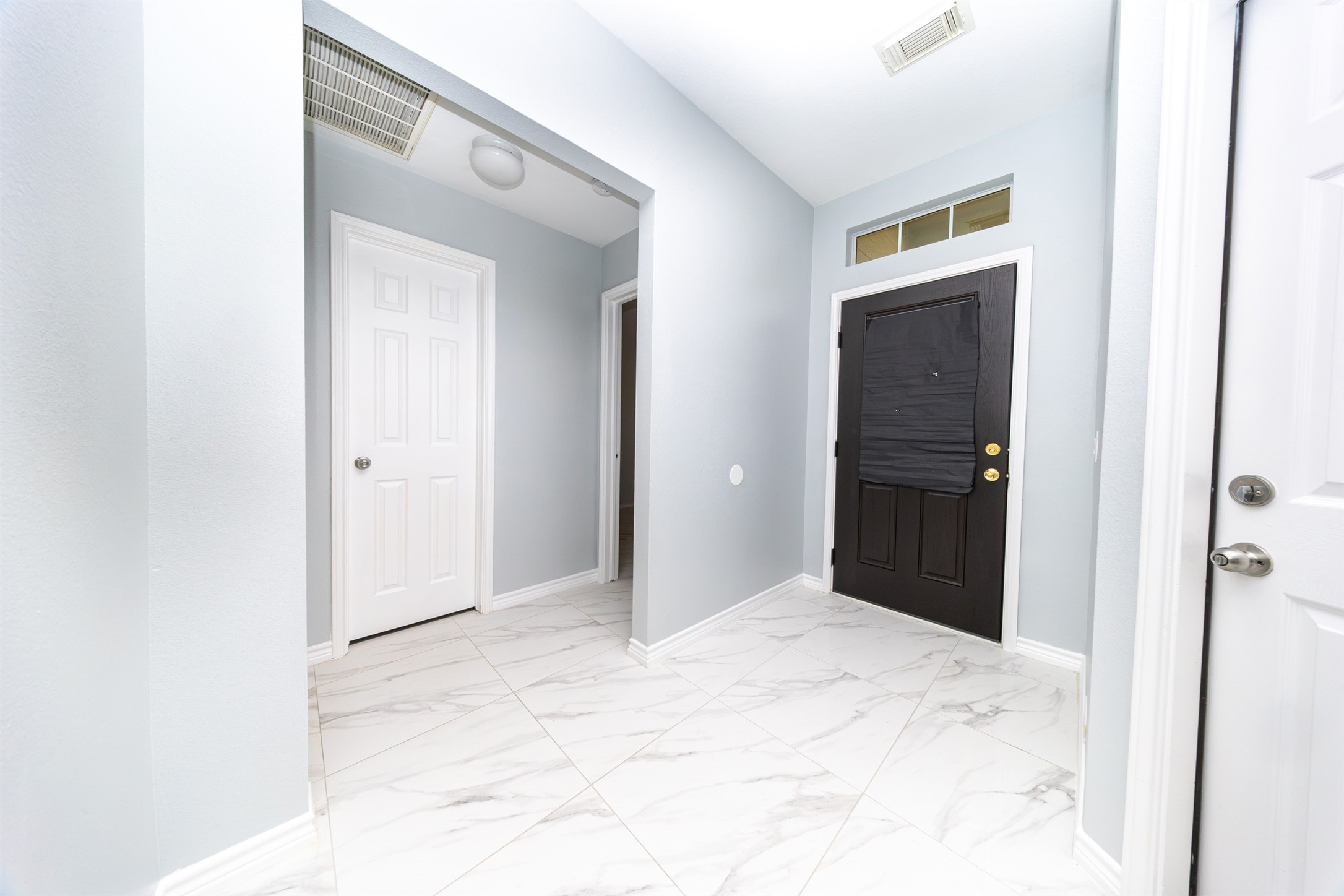 2203 Mountain Ranch Drive Houston, TX 77049 - Photo 5 of 25