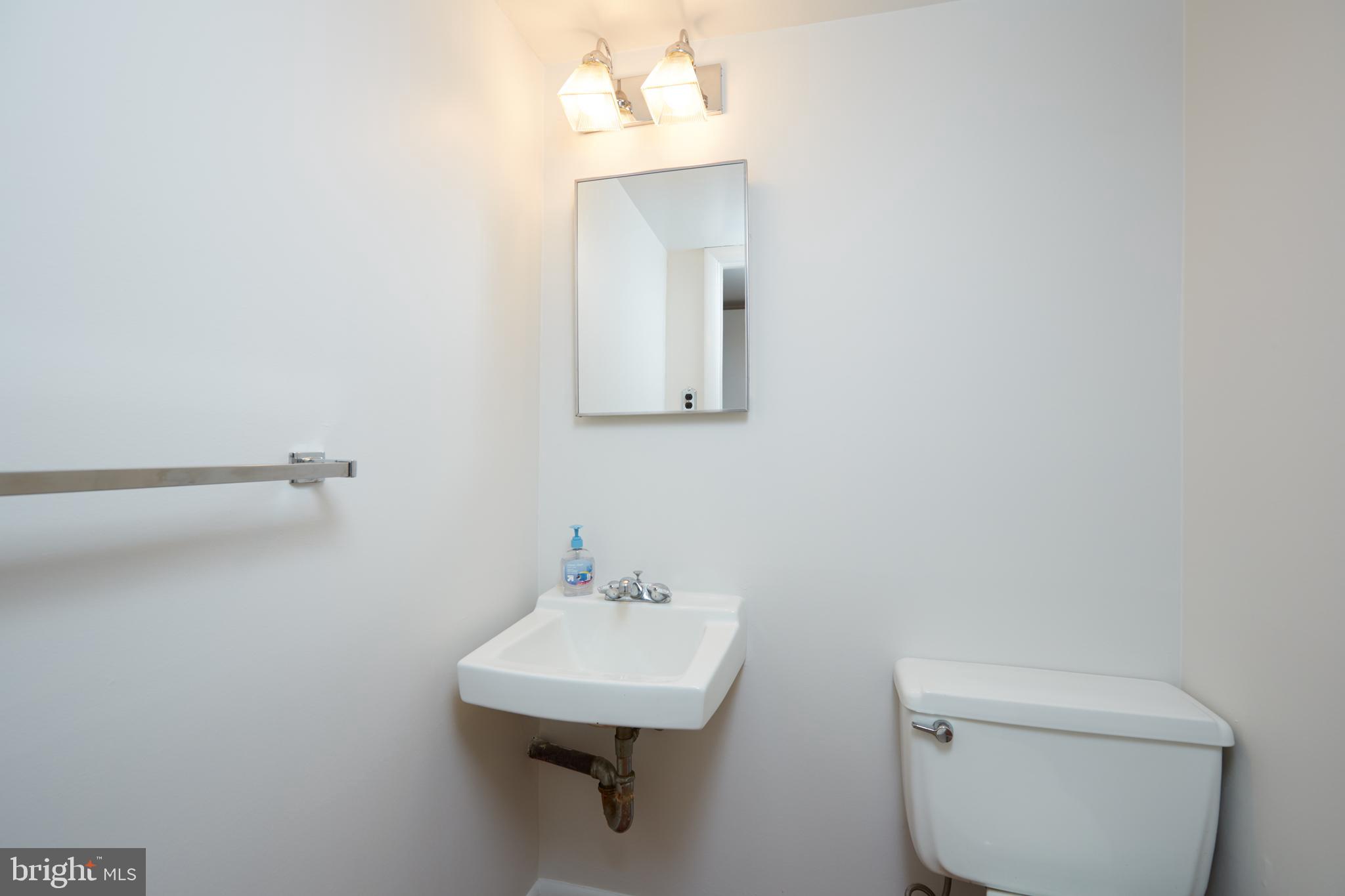 312 Hannes Street Silver Spring, MD 20901 - Photo 28 of 33