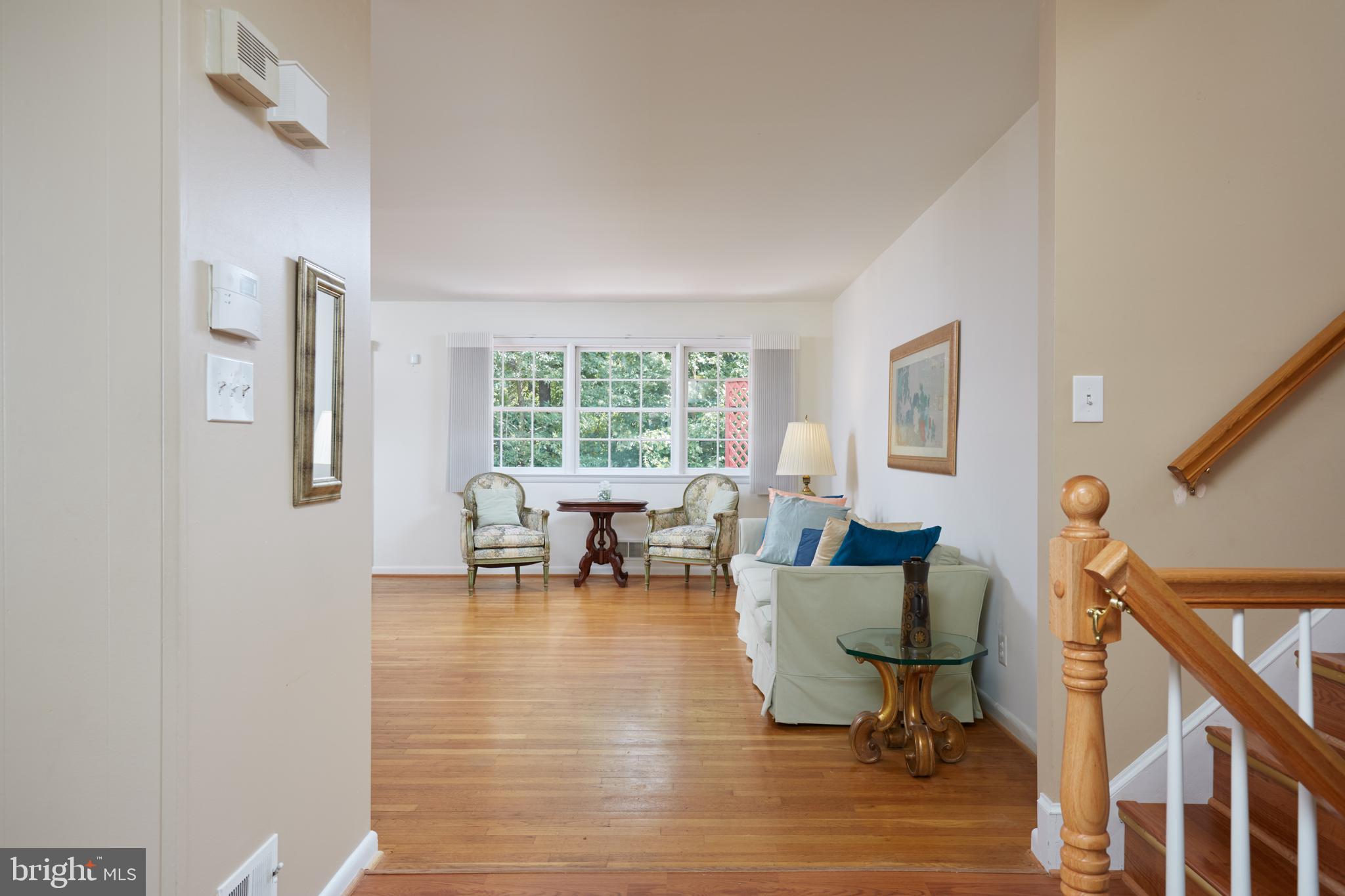 312 Hannes Street Silver Spring, MD 20901 - Photo 4 of 33