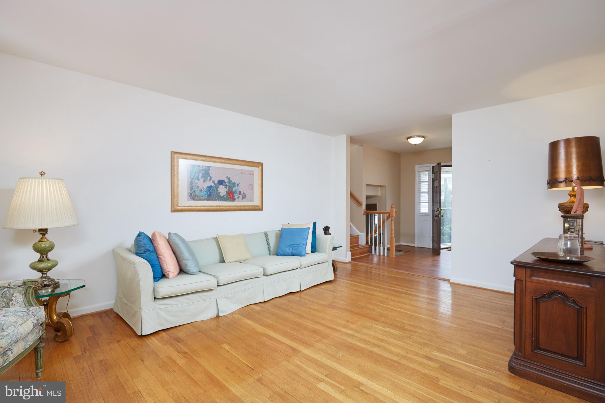 312 Hannes Street Silver Spring, MD 20901 - Photo 7 of 33