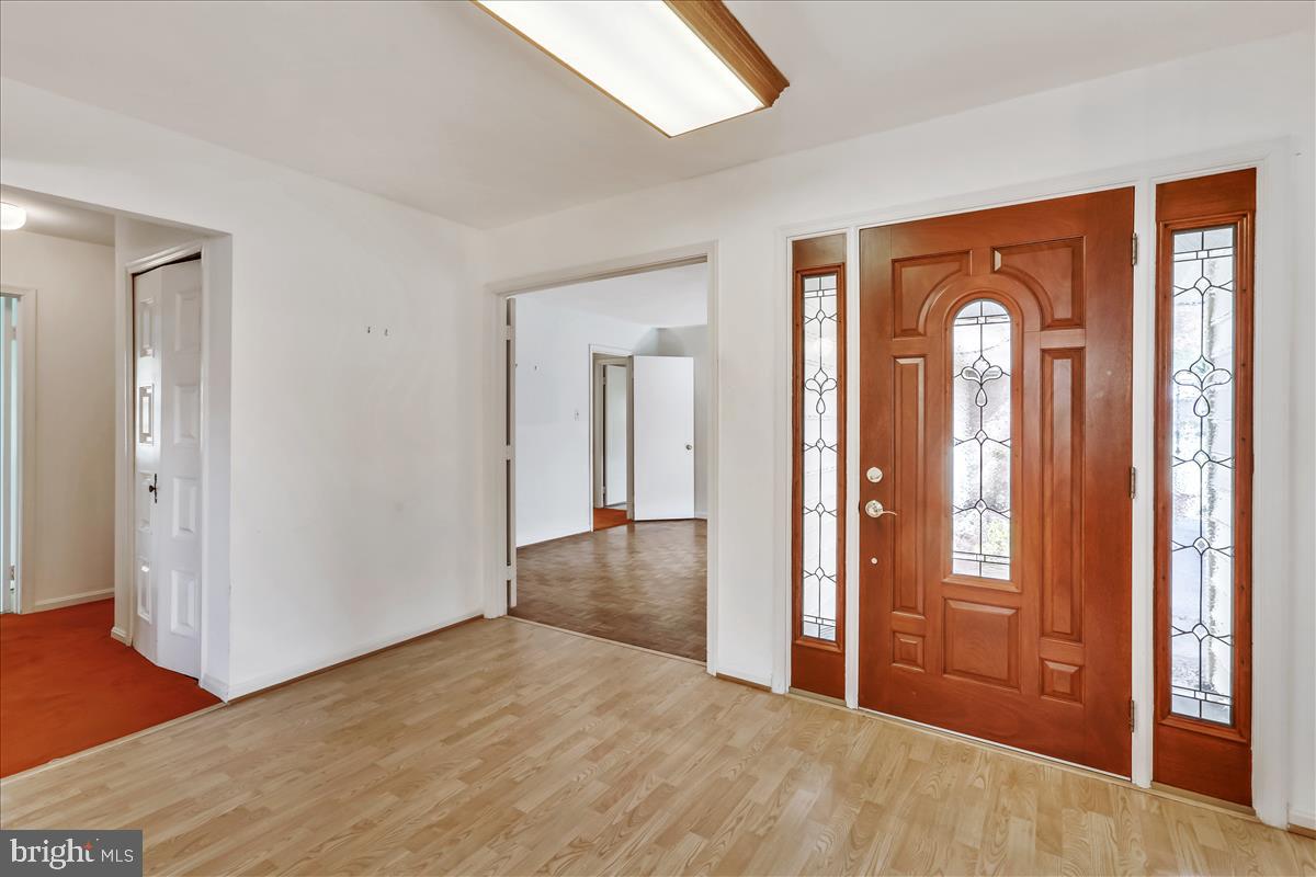 3005 Birchtree Lane Silver Spring, MD 20906 - Photo 6 of 66 Gallery Image 6