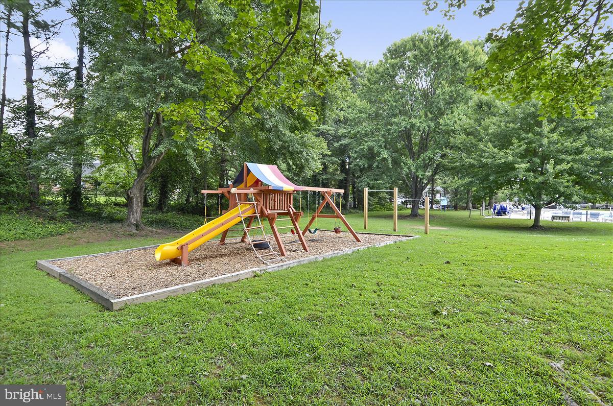 3005 Birchtree Lane Silver Spring, MD 20906 - Photo 63 of 66 Gallery Image 63