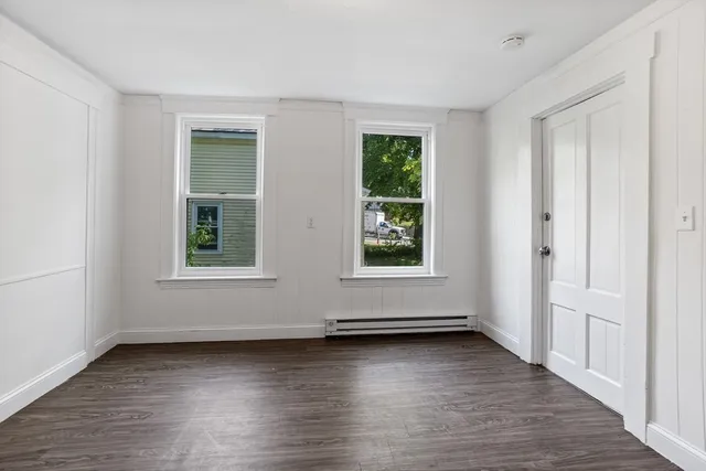 $2,300 | 8 Delaware Street, Unit 1, Worcester, MA 01603