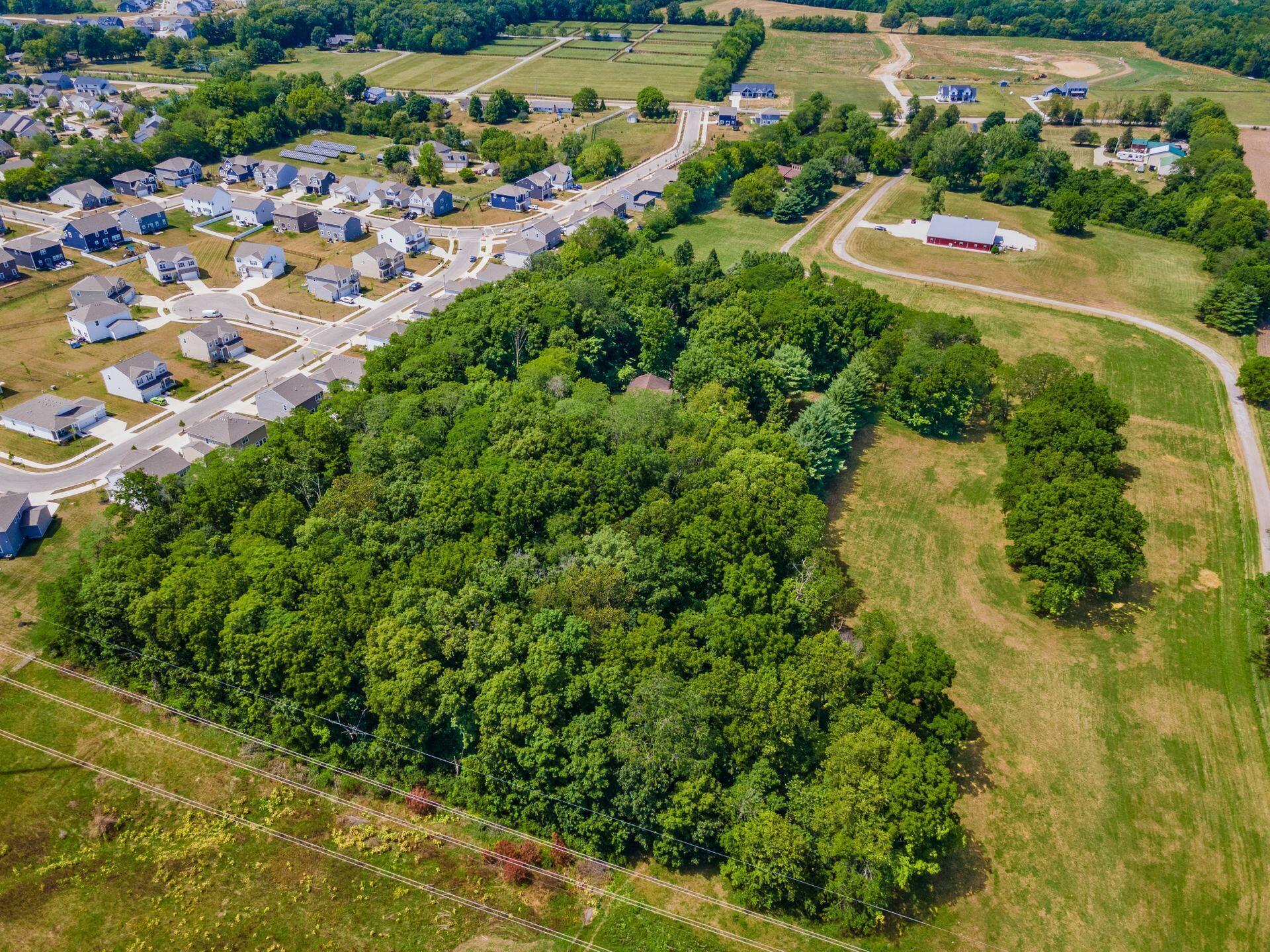 1379 Borror Road Grove City, OH 43123 - Photo 6 of 31 010_d Grove City OH 43123 USA