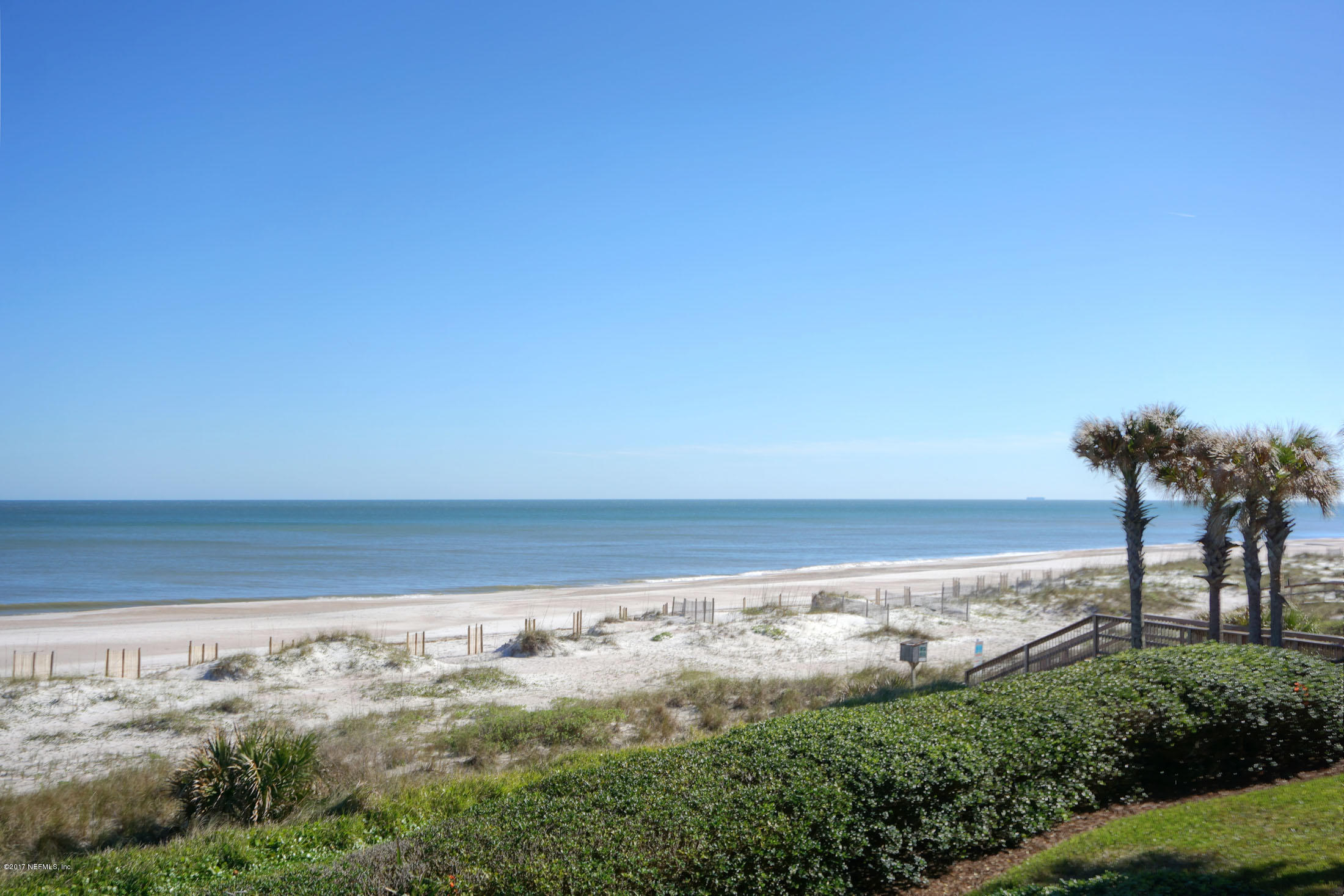 1413 Beach Walker Road Fernandina Beach, FL 32034 - Photo 12 of 35 livingview3-sm
