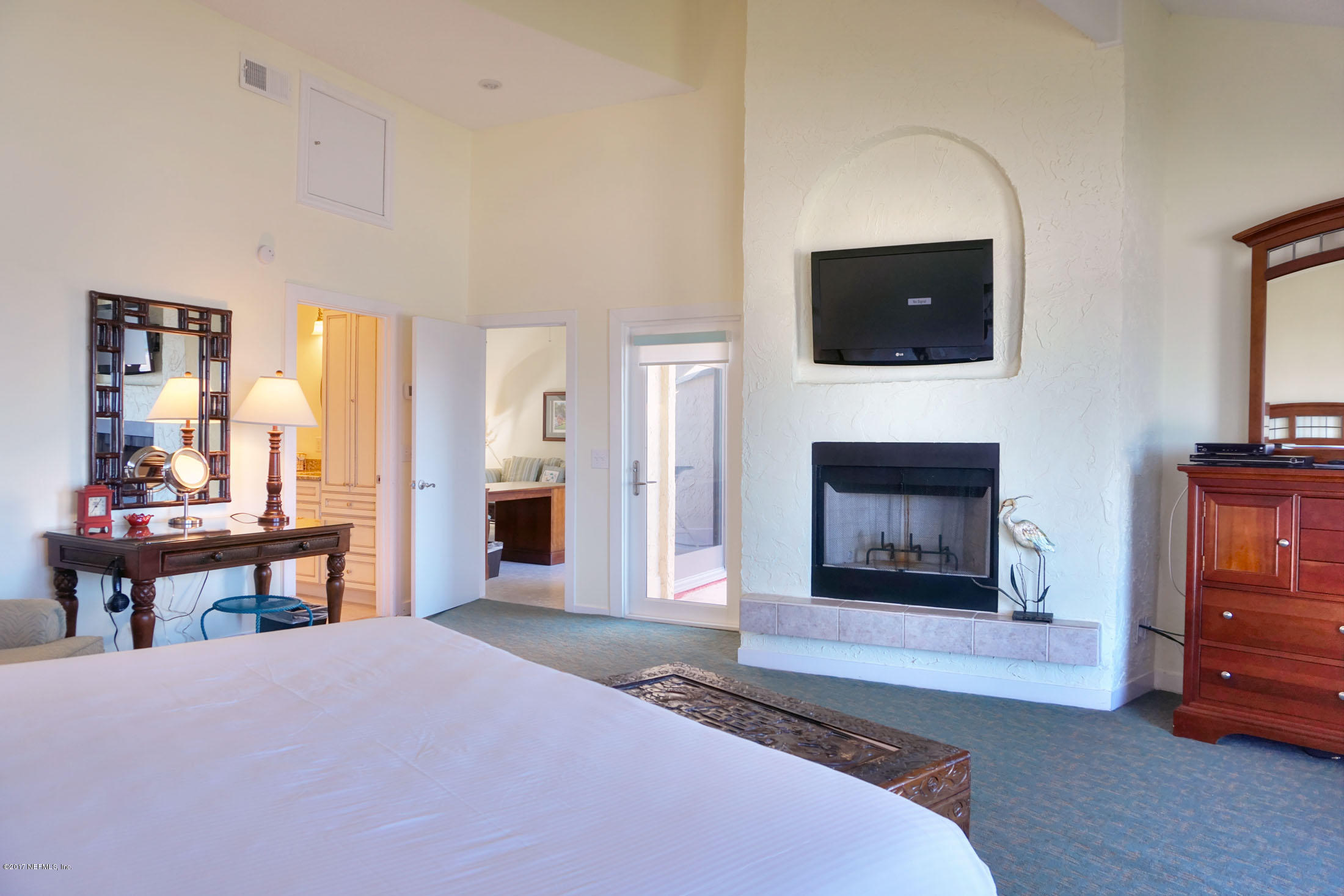 1413 Beach Walker Road Fernandina Beach, FL 32034 - Photo 20 of 35 master3-sm