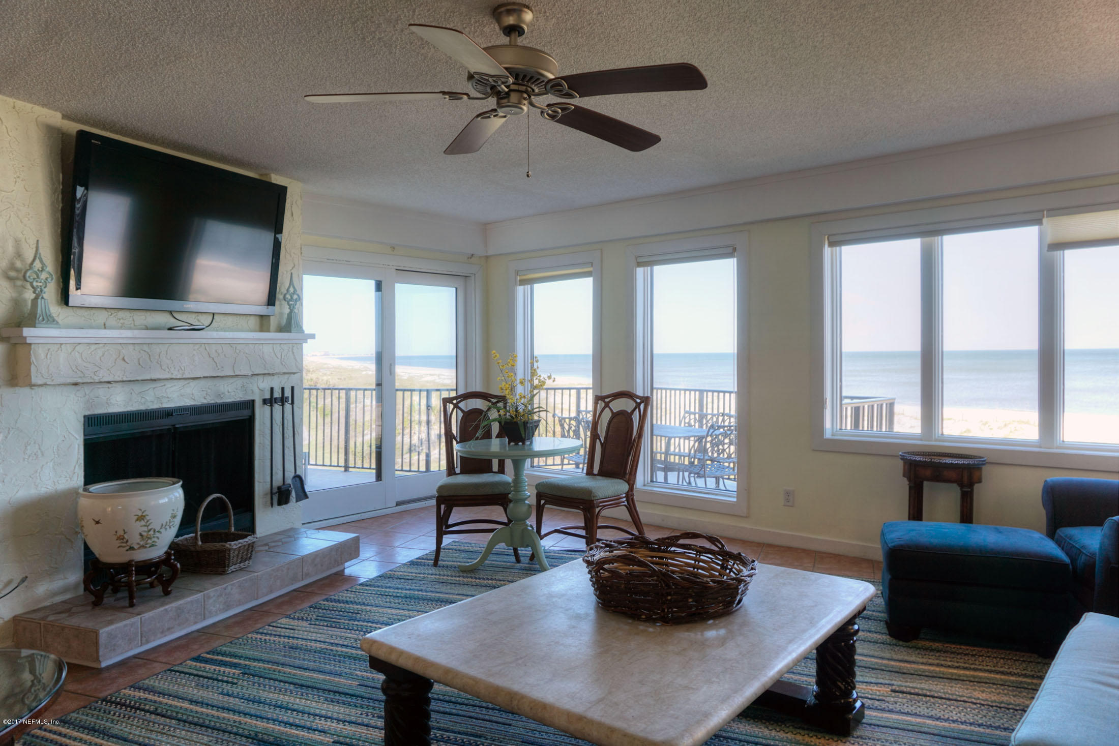 1413 Beach Walker Road Fernandina Beach, FL 32034 - Photo 8 of 35 living5-sm