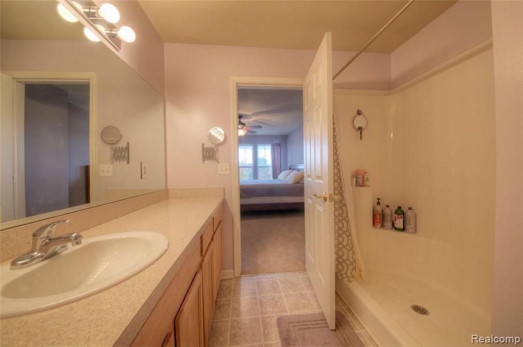 1715 Welland Street Howell, MI 48855 - Photo 16 of 20