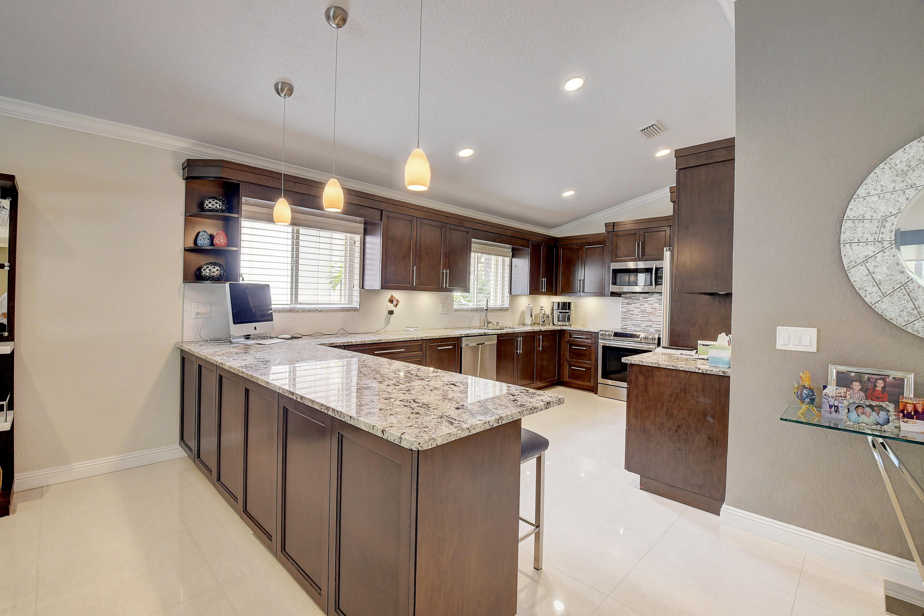 7191 Via Palomar Boca Raton, FL 33433 - Photo 12 of 55 12_2 (12)