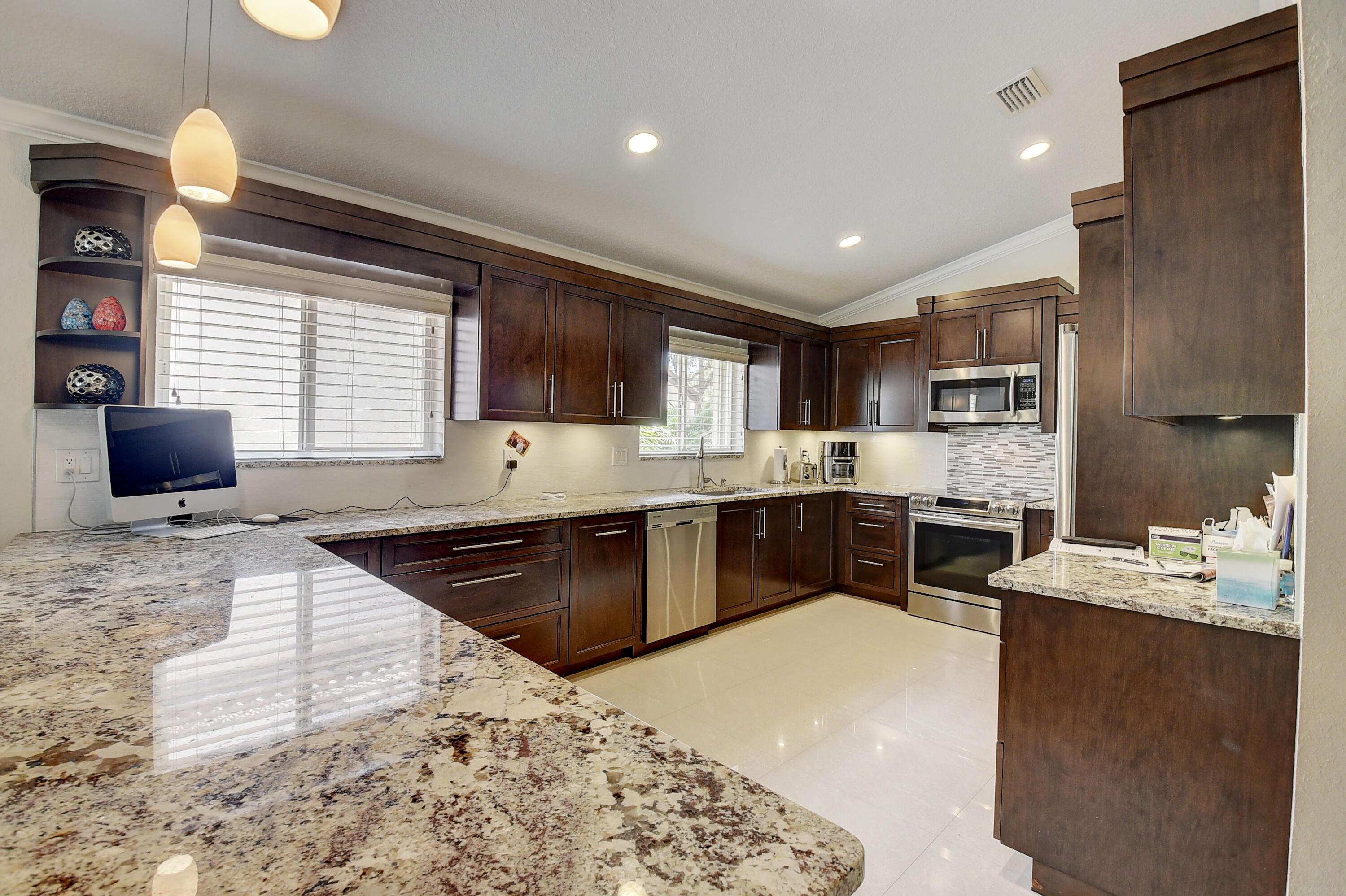 7191 Via Palomar Boca Raton, FL 33433 - Photo 13 of 55 13_2 (13)