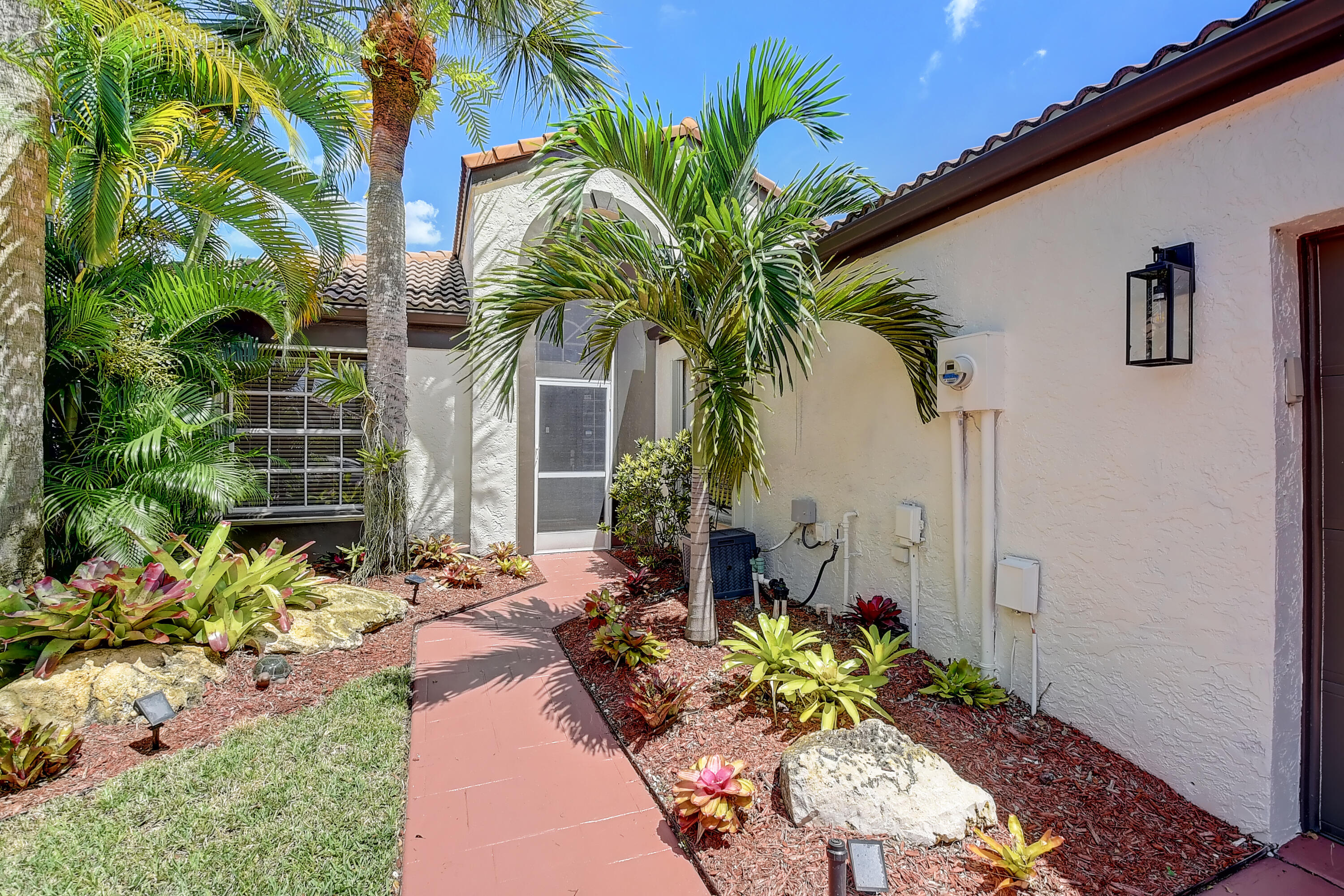 7191 Via Palomar Boca Raton, FL 33433 - Photo 3 of 55 03_2 (3)