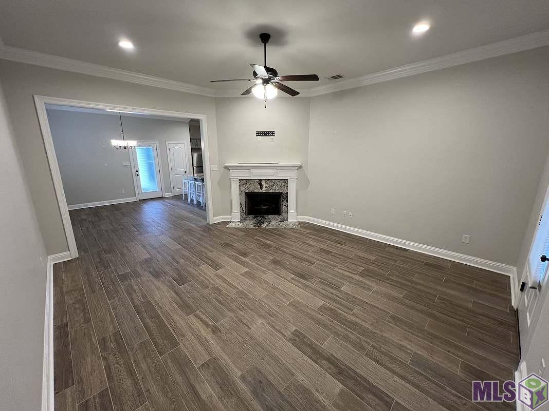 6212 Lake Edge Drive Baton Rouge, LA 70820 - Photo 4 of 31