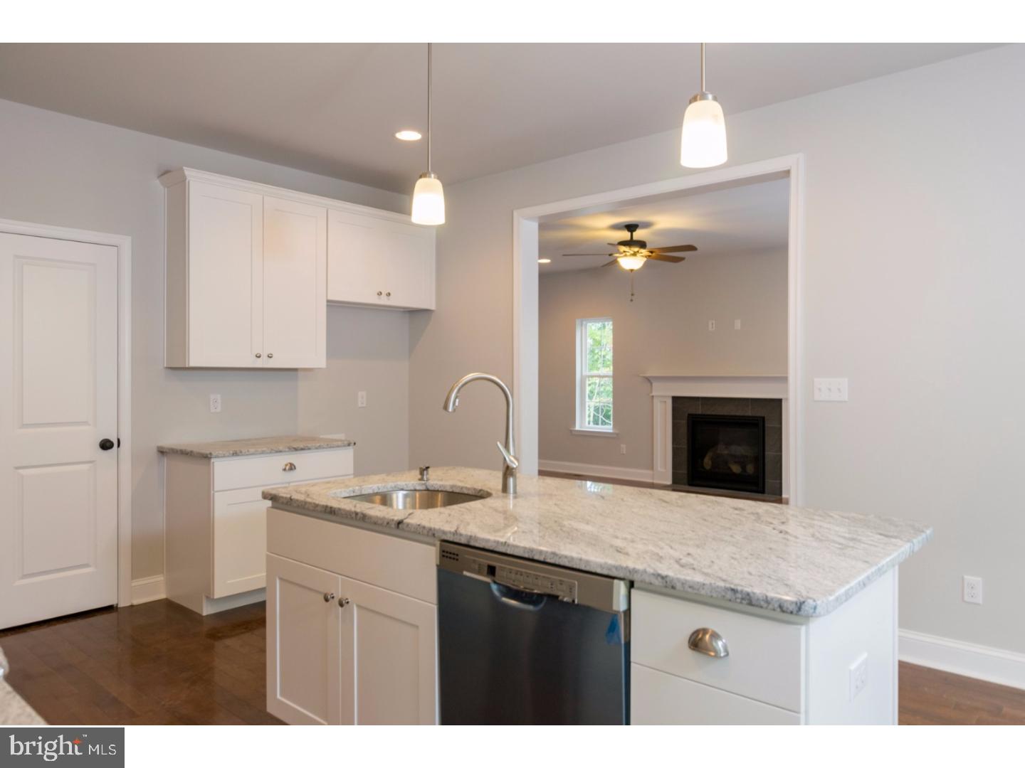 690 Ridge Road Telford, PA 18969 - Photo 4 of 24