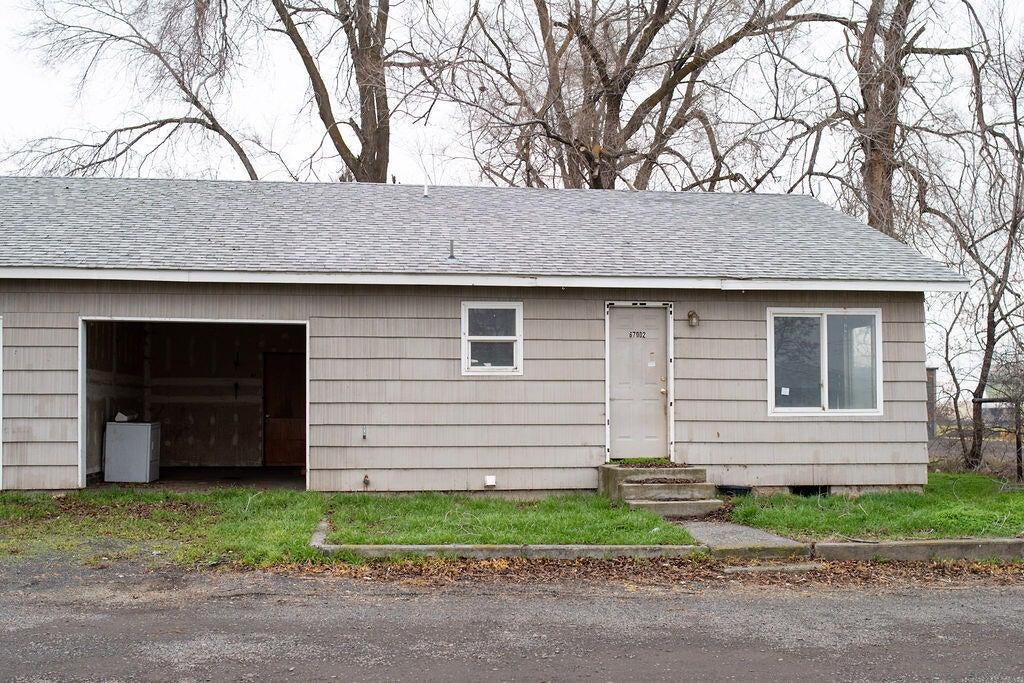 67002 Highway 395 Pendleton, OR 97801 - Photo 19 of 22 2-DSC_6733