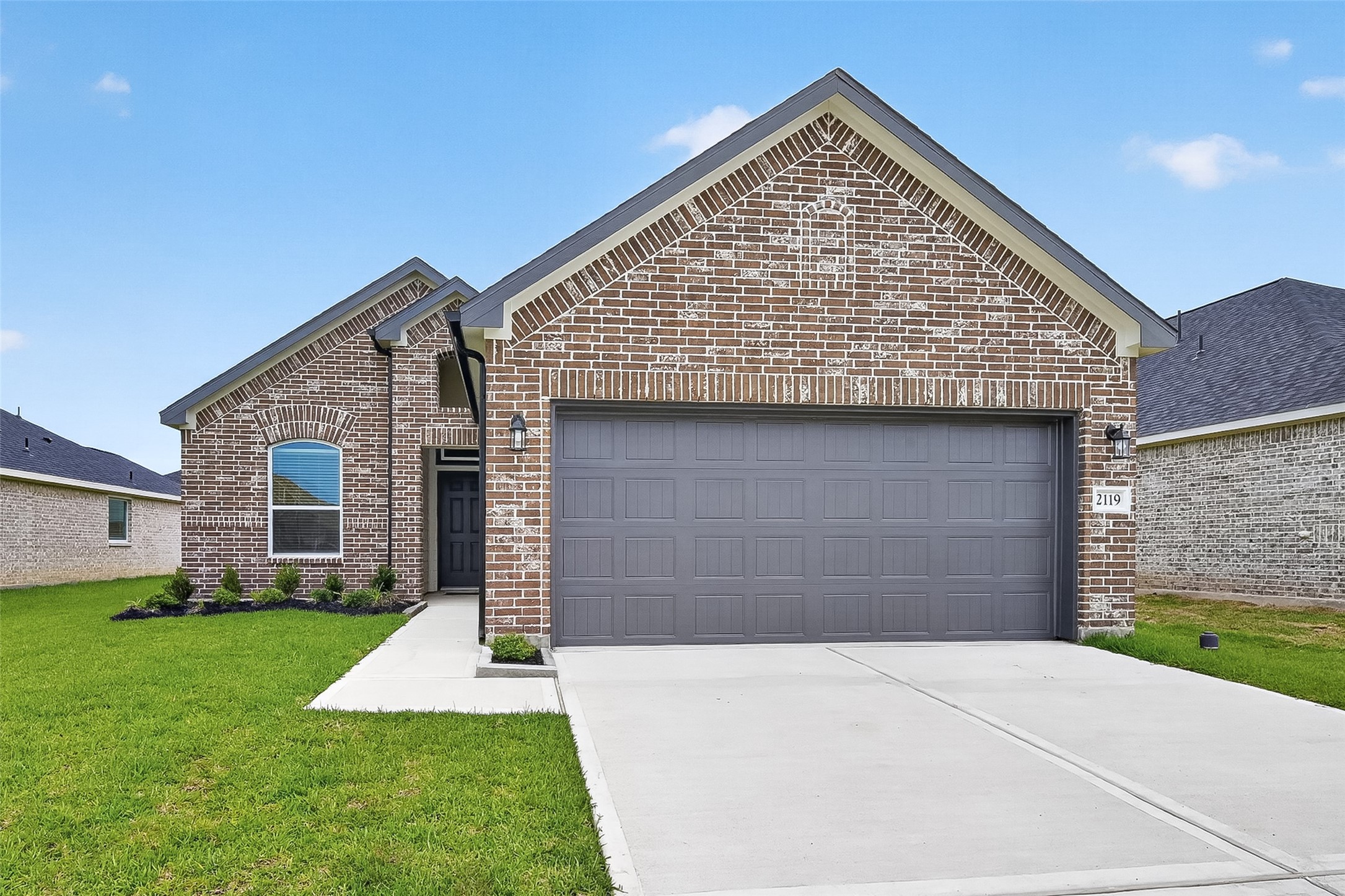 2119 Spring Hollow Drive Baytown, TX 77521 - Photo 2 of 37
