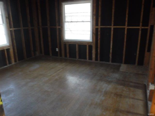 641 Kehrs Mill Road Ballwin, MO 63011 - Photo 3 of 13 Gallery Image 3