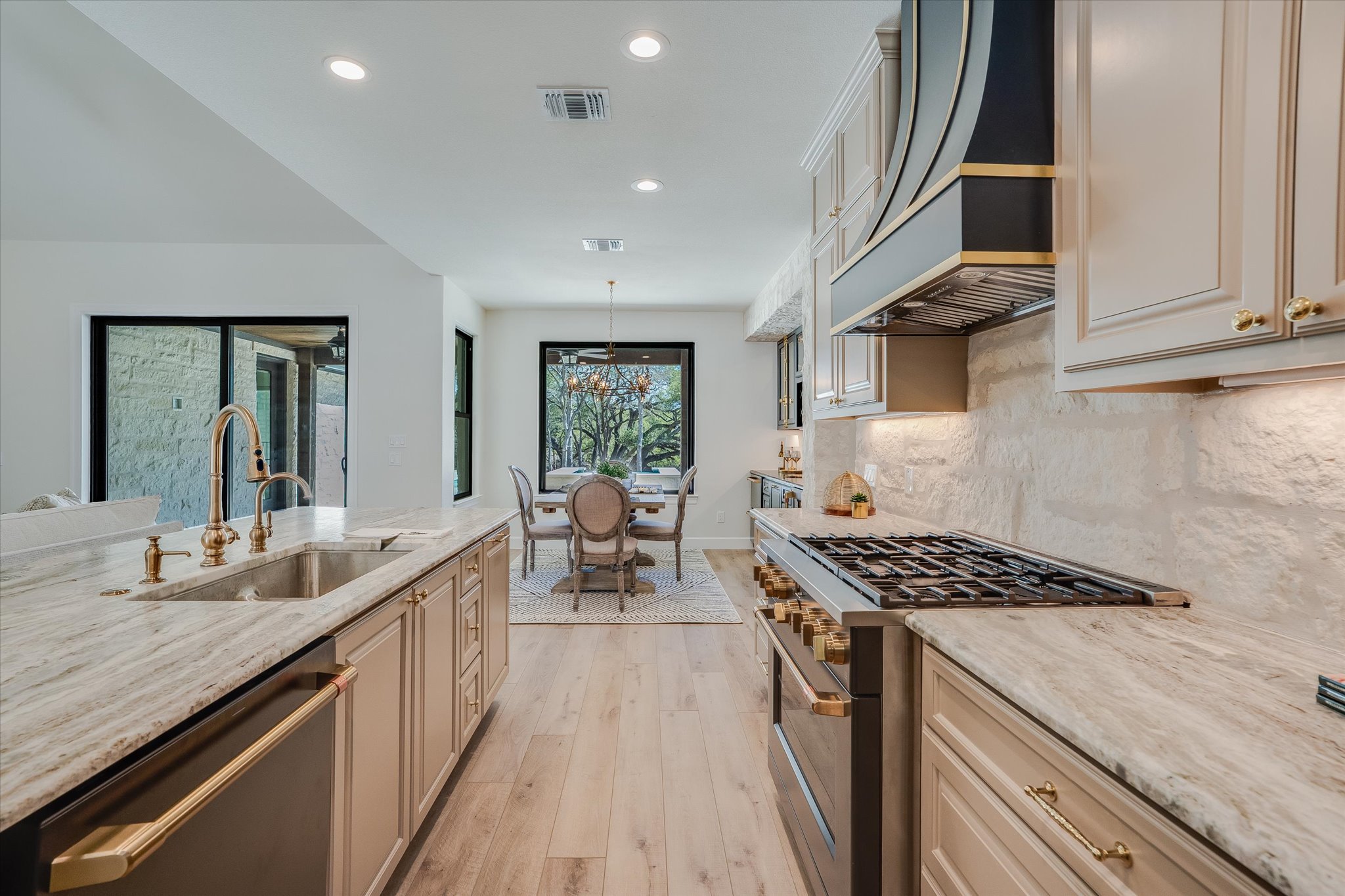 312 Rancho Grande Drive Wimberley, TX 78676 - Photo 9 of 39