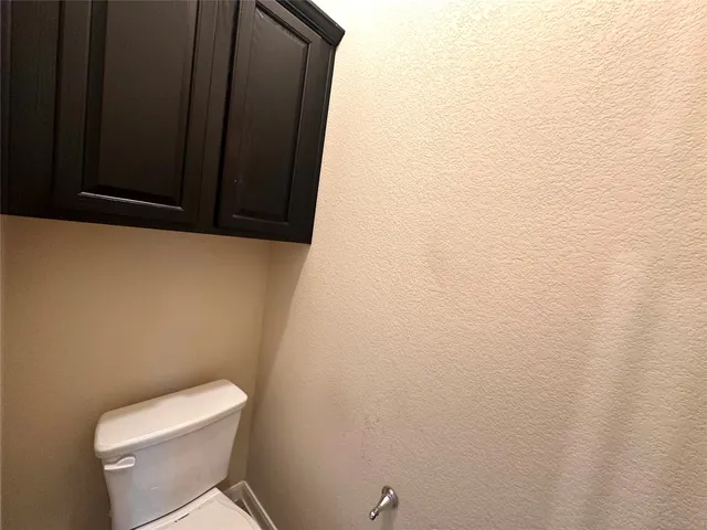 a view of utility room