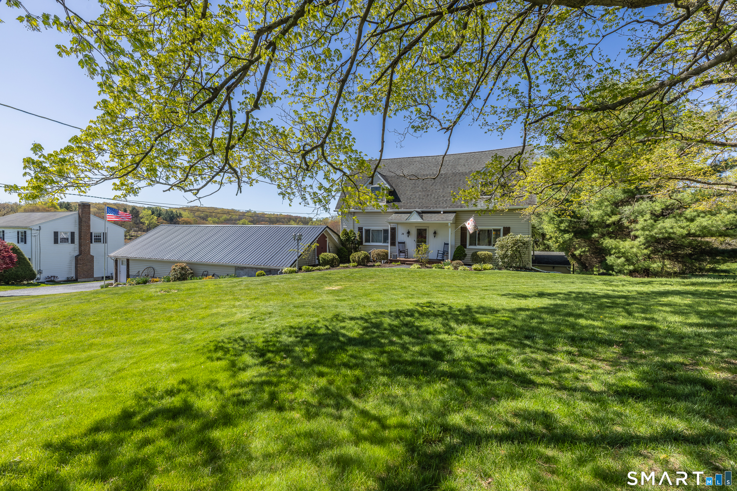34 Secor Road Brookfield, CT 06804 - Photo 3 of 39