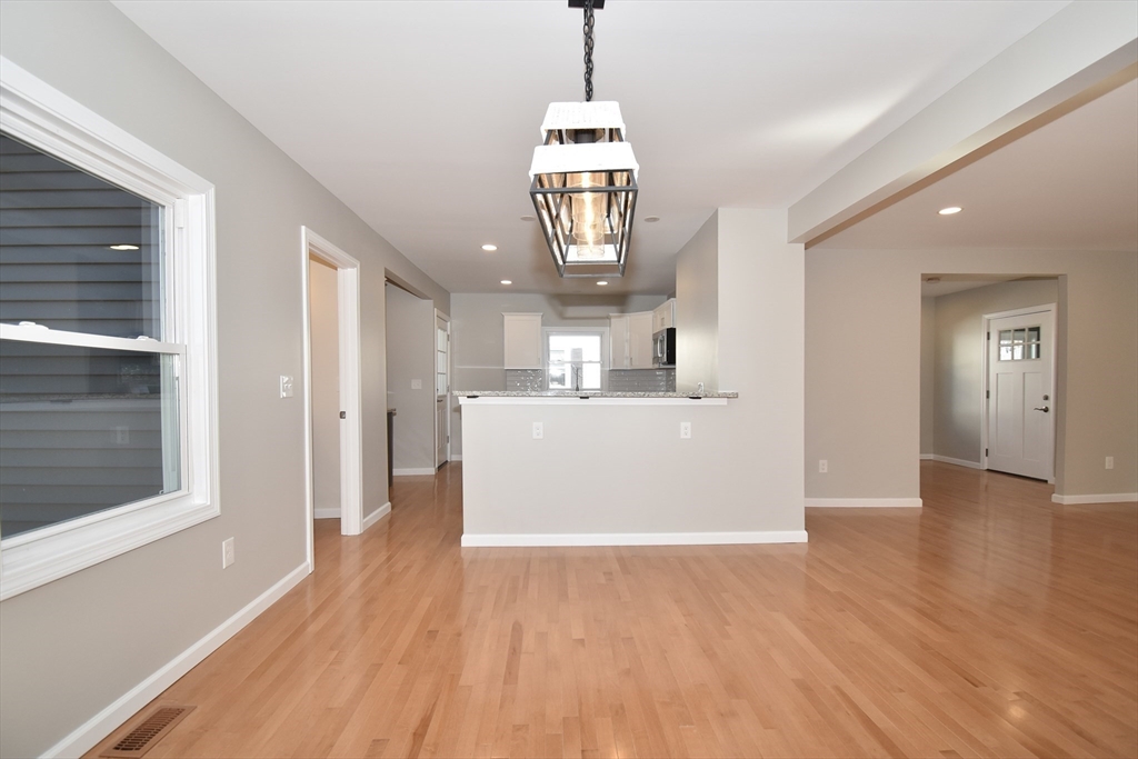 18 Stuyvesant Street Springfield, MA 01104 - Photo 15 of 39 Gallery Image 15