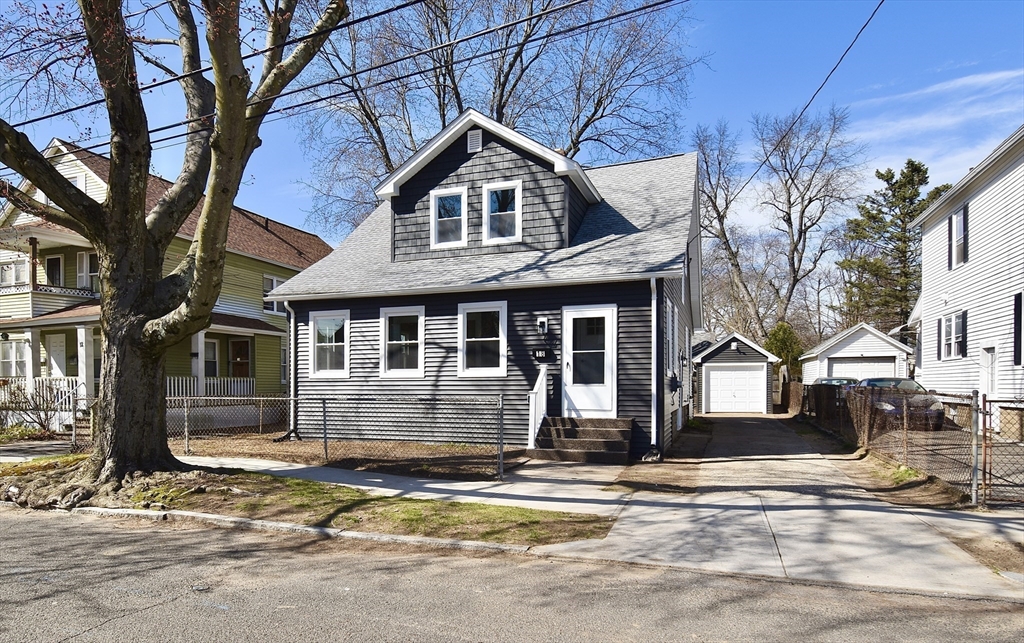 18 Stuyvesant Street Springfield, MA 01104 - Photo 2 of 39 Gallery Image 2