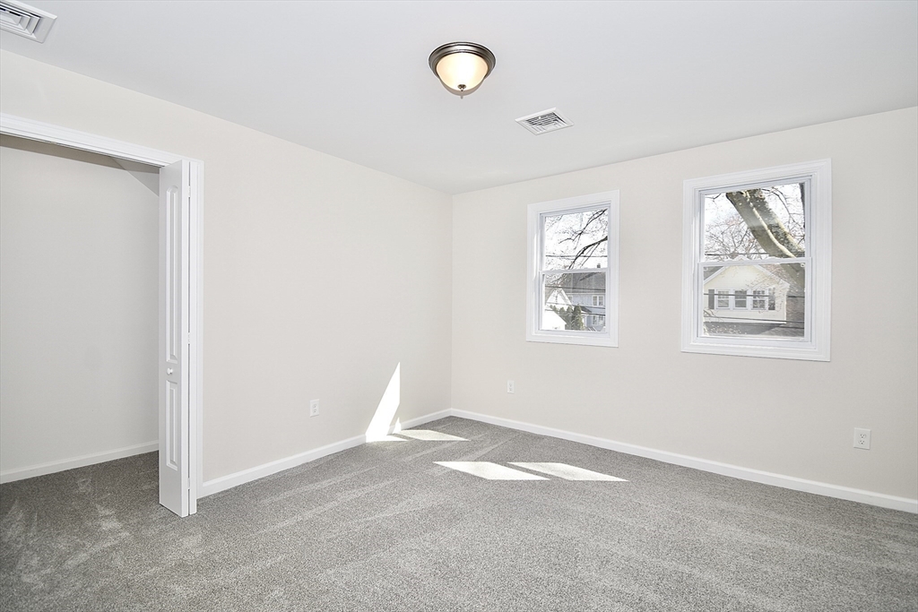 18 Stuyvesant Street Springfield, MA 01104 - Photo 30 of 39 Gallery Image 30
