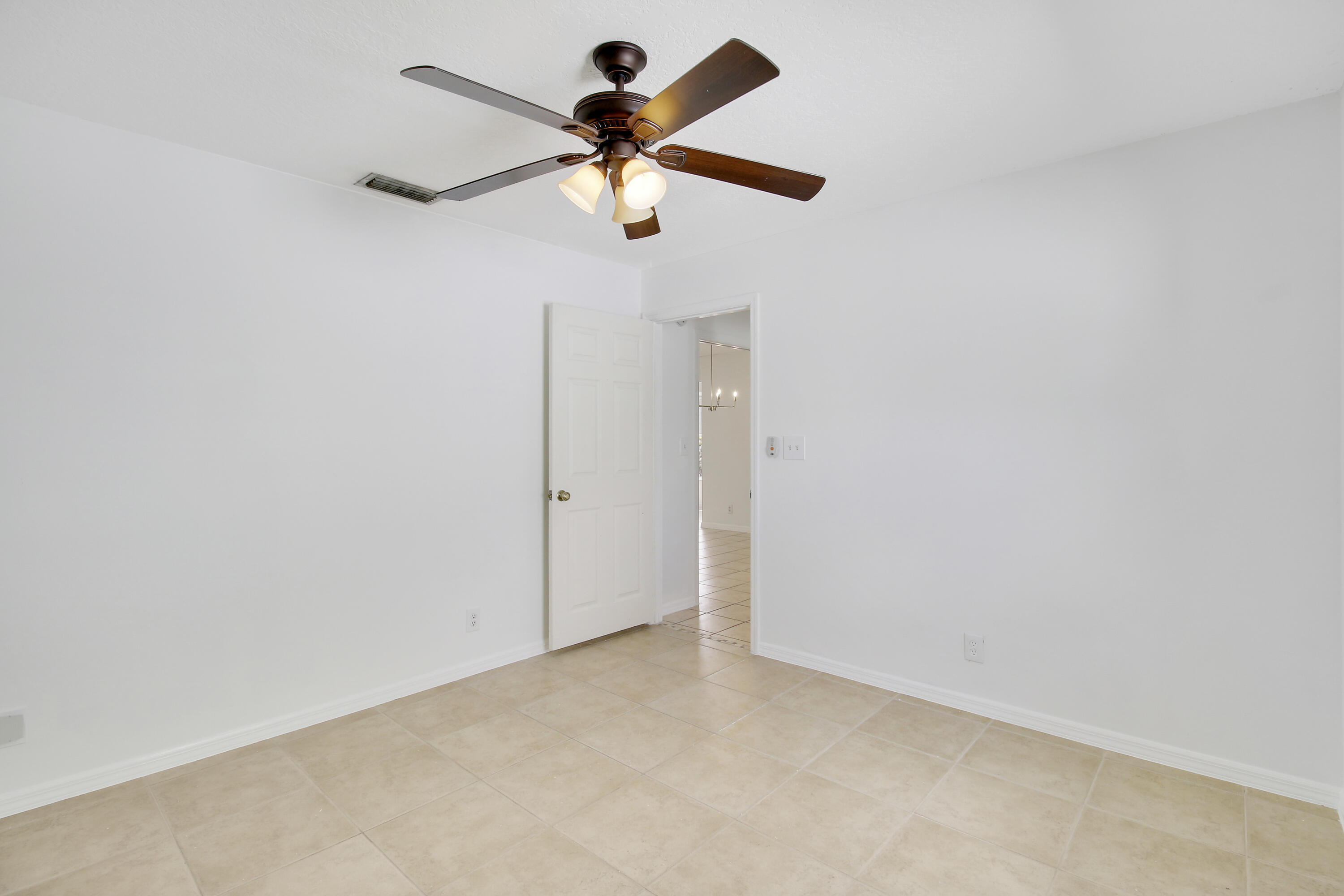 6118 Barbara Street Jupiter, FL 33458 - Photo 17 of 30 House-15