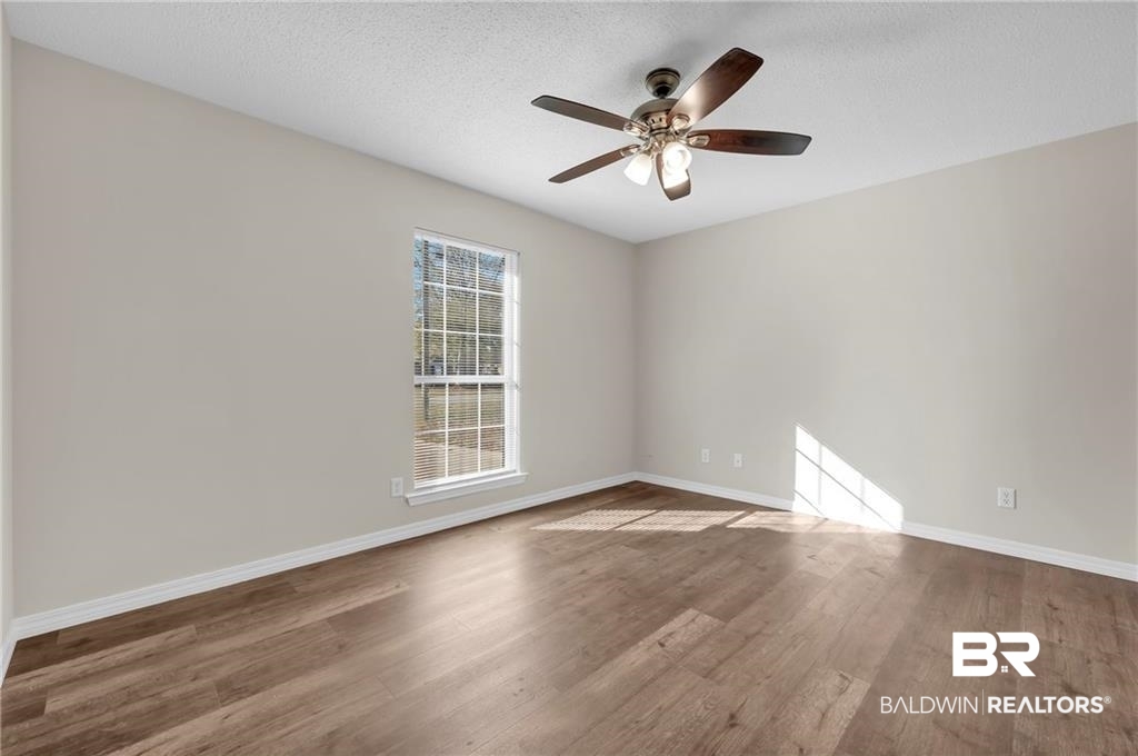 5410 Drexel Drive Theodore, AL 36582 - Photo 13 of 35