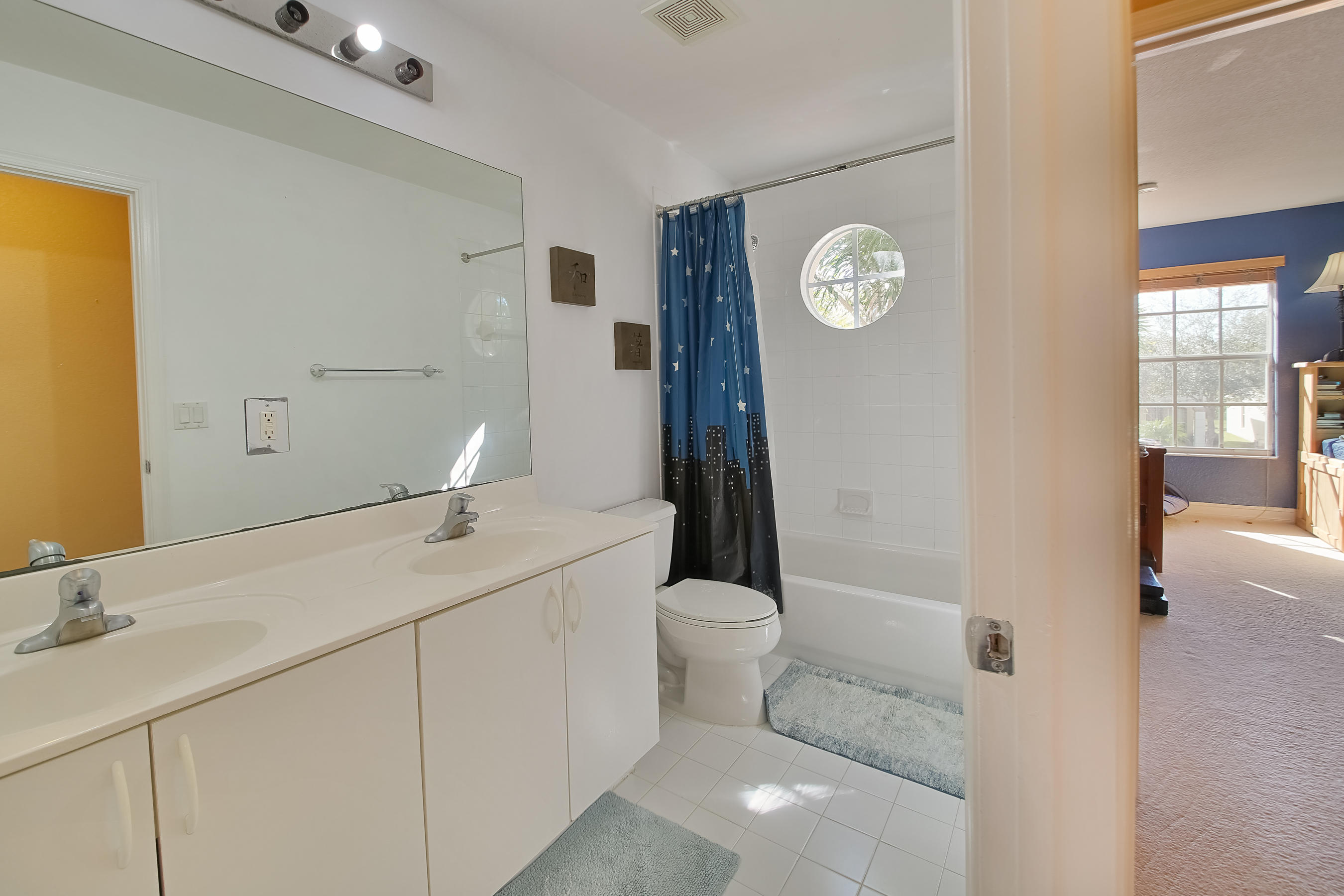 8927 Chestnut Ridge Way Boynton Beach, FL 33473 - Photo 18 of 23 second bath