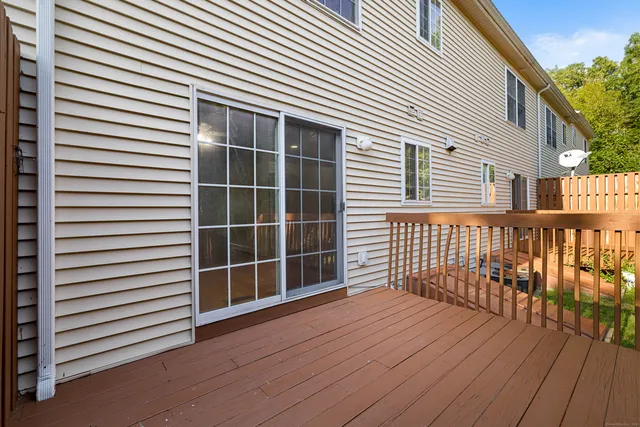 $285,000 | 73 Briar Lane, Unit 73, Norwich, CT 06360