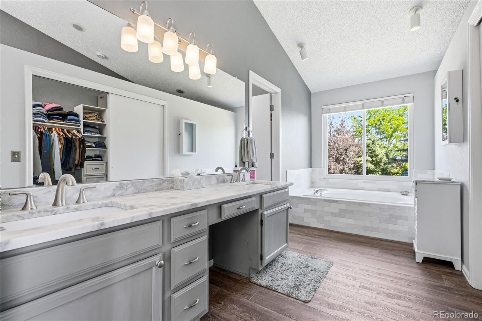 9205 Madras Court Highlands Ranch, CO 80130 - Photo 28 of 42